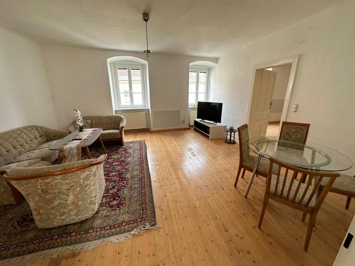 Central Plaza Family Apartment 2 Bedroom Bruckneudorf Eksteriør billede